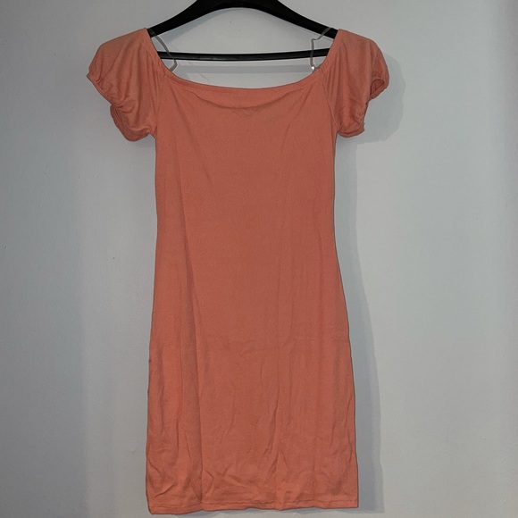 Peach off Shoulder Dress - Picture 5 of 11